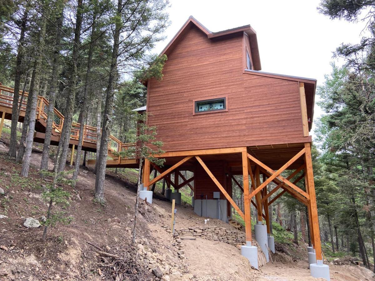 Ridgewalk Treehouse Bed & Breakfast Angel Fire Exterior photo
