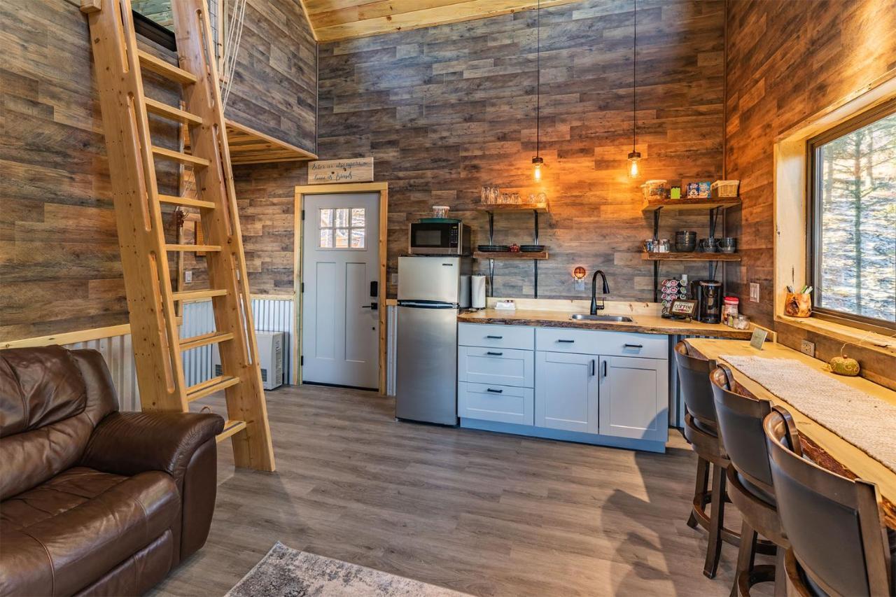Ridgewalk Treehouse Bed & Breakfast Angel Fire Exterior photo