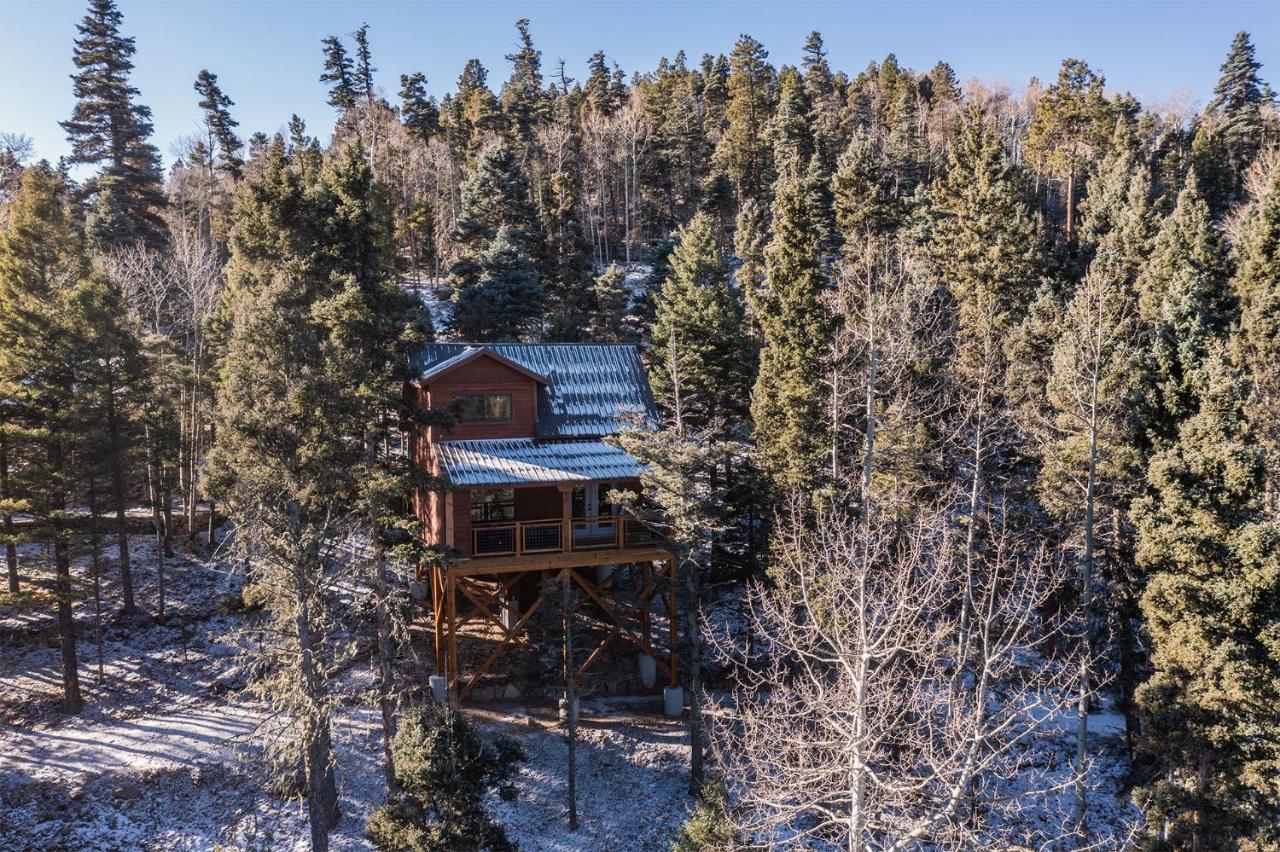 Ridgewalk Treehouse Bed & Breakfast Angel Fire Exterior photo