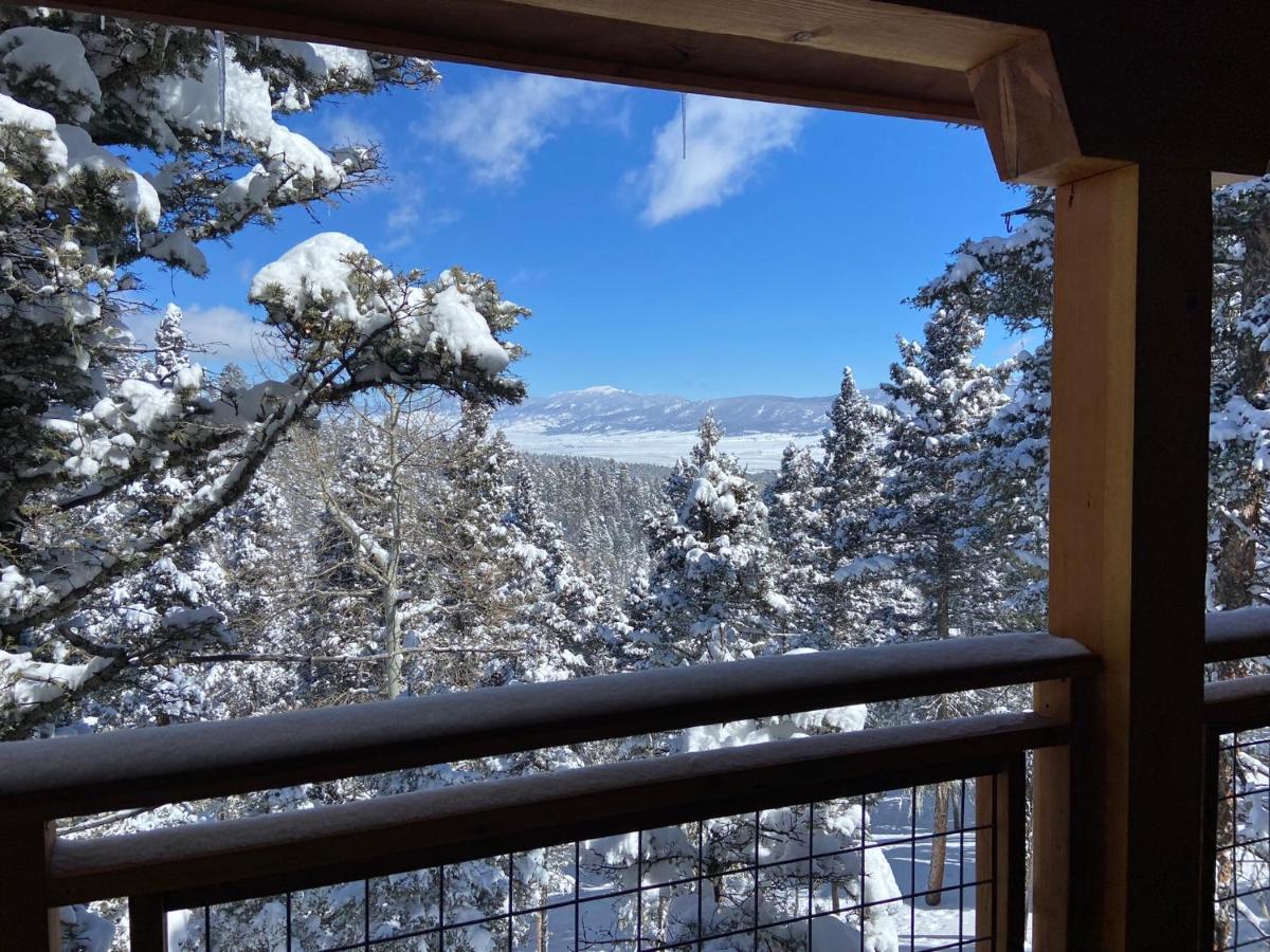 Ridgewalk Treehouse Bed & Breakfast Angel Fire Exterior photo